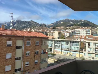 Se vende Piso de 4 habitaciones en Berga