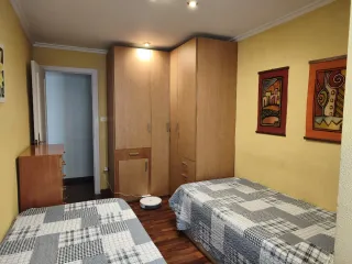 Piso en Yecla( Murcia) Muy luminoso con ascensoe.