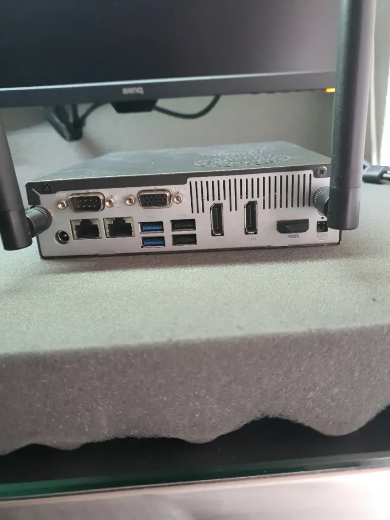 Mini PC Shuttle i7 12GB RAM SSD 128GB afbeelding 7