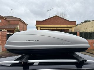 Baúl de coche portaequipaje