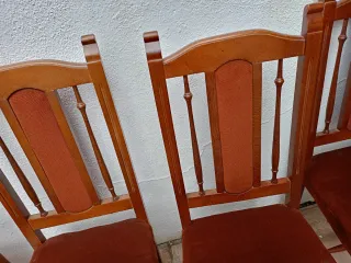 Juego de 4 sillas tapizadas marrón