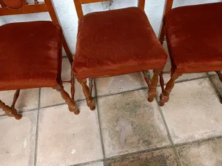 Juego de 4 sillas tapizadas marrón