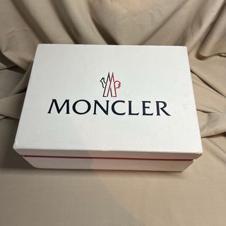 Moncler Trailgrip GTX - Black/Red