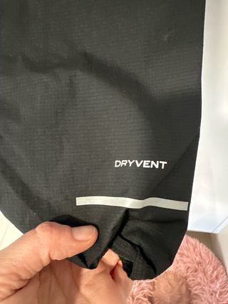 Chubasquero The North Face Talla M NUEVO