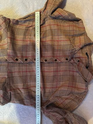 Vestido Zara cuadros gris y rojo, fotos con medida