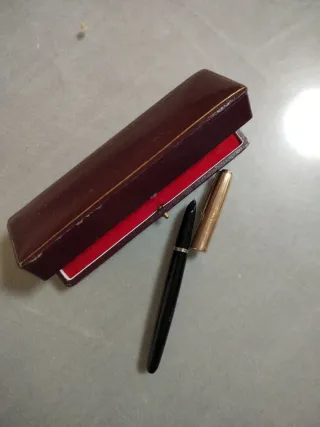 Parker 65 Pluma Fuente Oro 14k