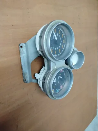 Cuentakilómetros Piaggio Carnaby 2007