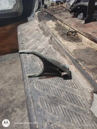 Horquilla caja de cambio Peugeot J5