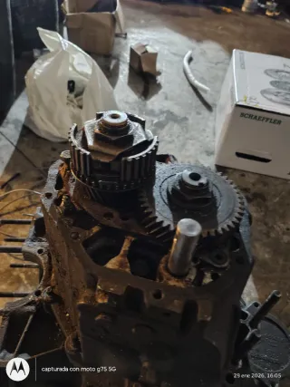 Horquilla caja de cambio Peugeot J5