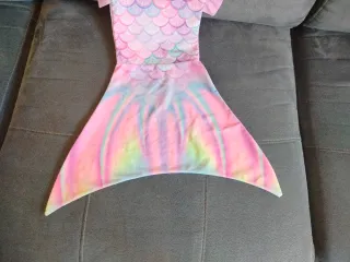 Bañador sirena con cola rosa y morado talla 6niña