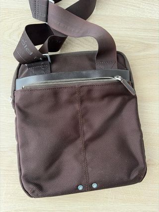 Bolso bandolera Piquadro marrón