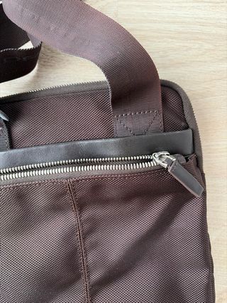 Bolso bandolera Piquadro marrón