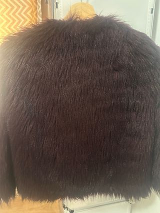 Abrigo pelo Stradivarius Talla S