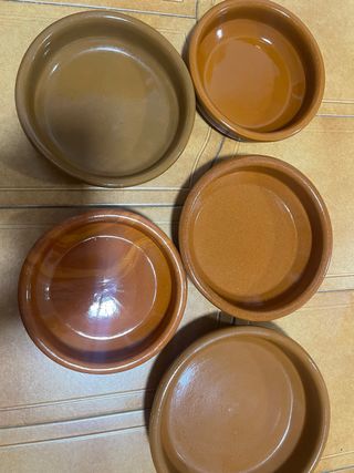 Juego de 5 Platos de Barro