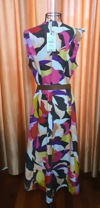Vestido Zara MIDI volantes estampado