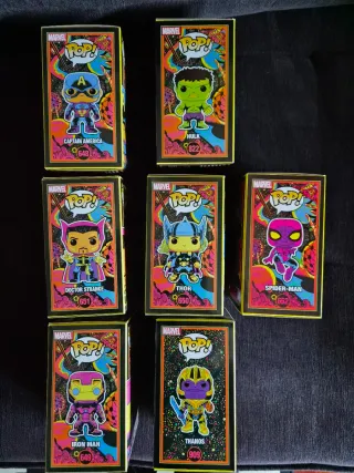 Pack Funko Marvel Blacklight
