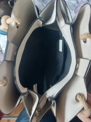 Bolso Parfois vintage blanco y crema