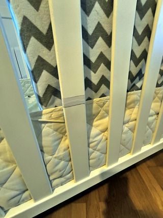 Cuna + Colchón + Ropa, Madera Blanca