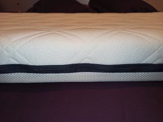 Cuna + Colchón + Ropa, Madera Blanca