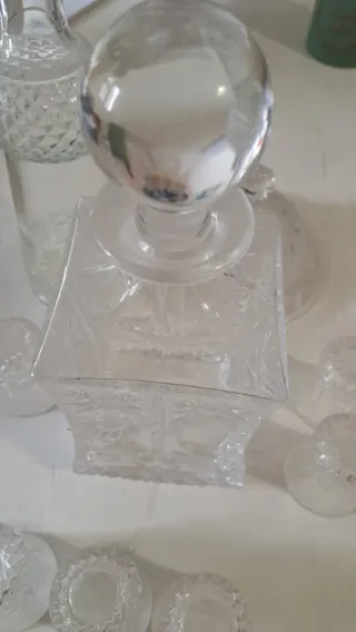 Completo liquore cristallo fresato