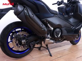 YAMAHA T-MAX 560
