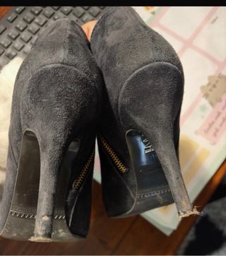 Stivaletti A. Rimondi scamosciati tacco