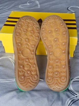 Zapatillas Gucci Beige y Verde