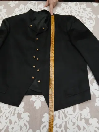 Chaqueta Fallera Negra con Botones Dorados