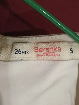 Vestido blanco con transparencias