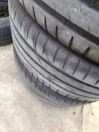 Cubiertas Michelin Pilot Sport 4 al 40% 245/45 ZR2