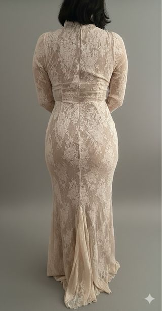 Vestido largo encaje beige y blanco