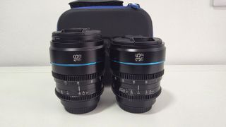 Pack 2 objetivos Sirui Night Walker T1.2 16mm+35mm