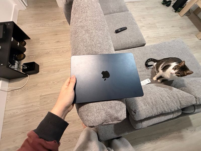 MacBook Air M2 16GB RAM 250GB afbeelding 4