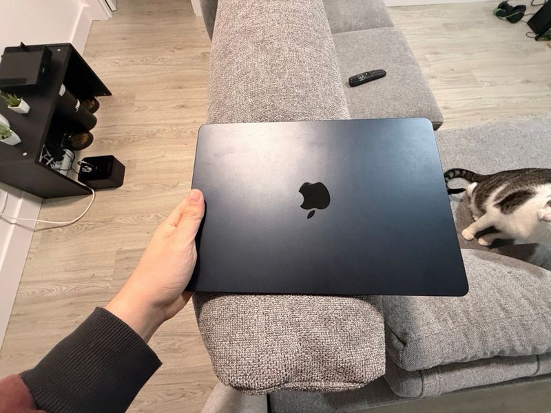 MacBook Air M2 16GB RAM 250GB afbeelding 5