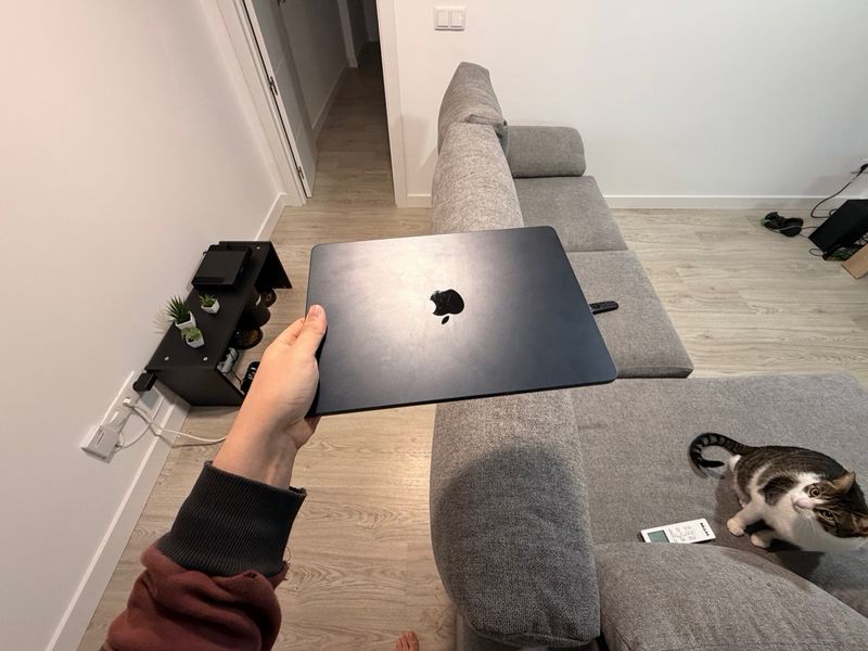 MacBook Air M2 16GB RAM 250GB afbeelding 8