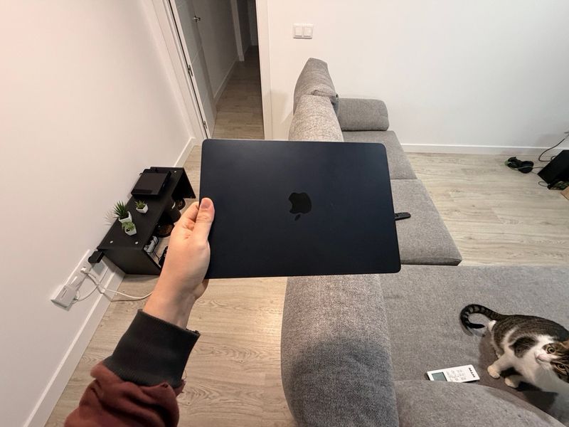 MacBook Air M2 16GB RAM 250GB afbeelding 6