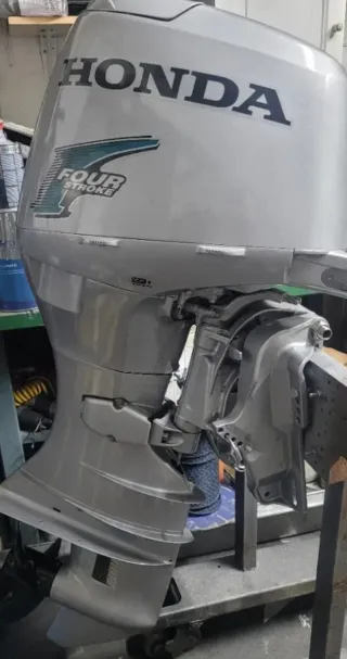 Lote pintura marina fueraborda Honda