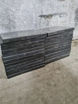 24 Cajas para DVD/Blu-ray (Negras)