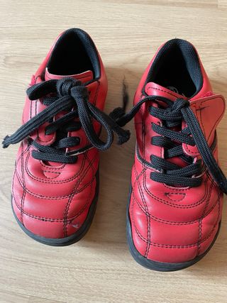 Zapatos Rojos Deportivos Talla 32