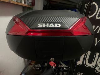 Baúl SHAD SH47 (47L) + Respaldo + Soporte