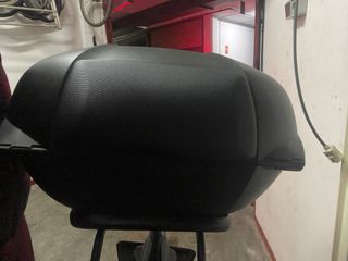 Baúl SHAD SH47 (47L) + Respaldo + Soporte