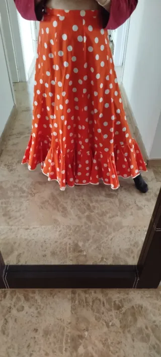 Falda flamenca naranja lunares blancos