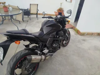 Kawasaki Z750 Negra
