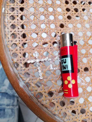 Collana con ciondolo a croce in argento