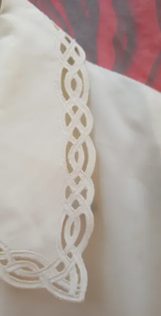 ZNE XU BLUSA BEIGE CLARO CON BORDADOS TXXL