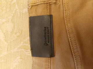 Pantalones pitillo elástico