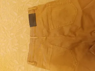 Pantalones pitillo elástico