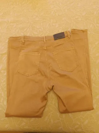 Pantalones pitillo elástico