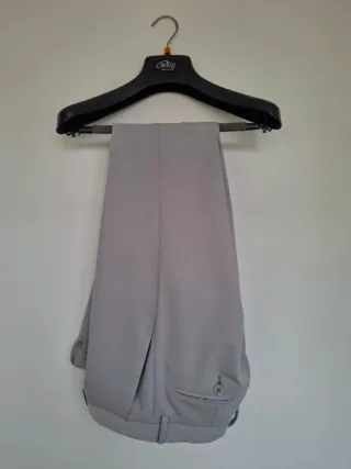 Completo uomo grigio