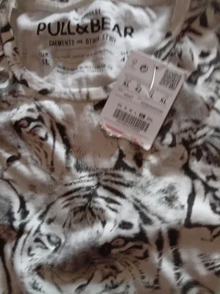 Camiseta Pull&Bear Felino Estampado